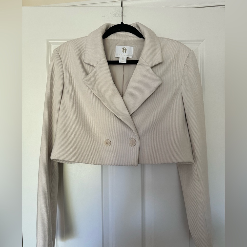 NWOT* House of Harlow 1960 Cream Cropped Blazer- Size Large